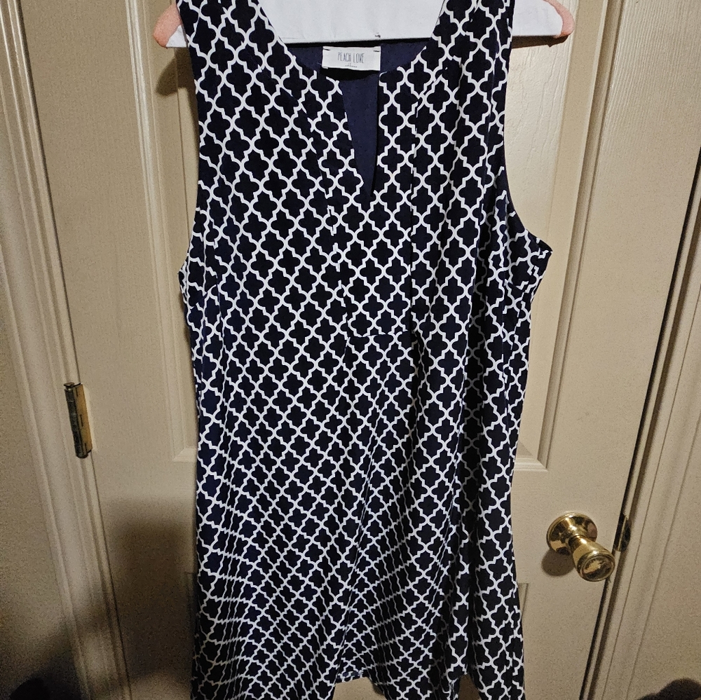 SHEATH DRESS